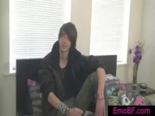 Homosexual Emo youngster Jerking His shaft By Emobf